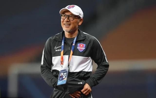 佩古拉依靠 佩古拉依靠