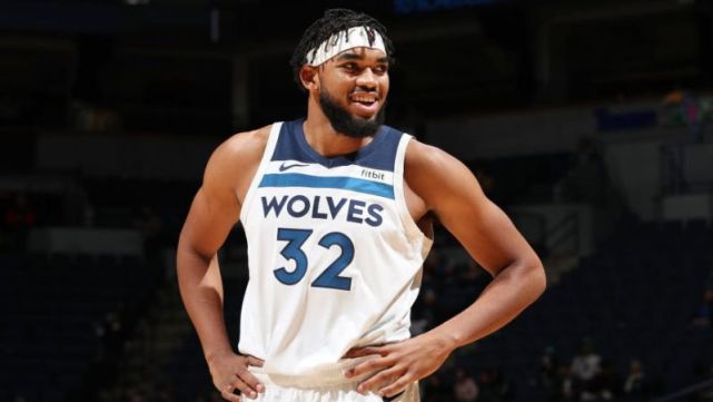 就是雄鹿近 就是雄鹿近