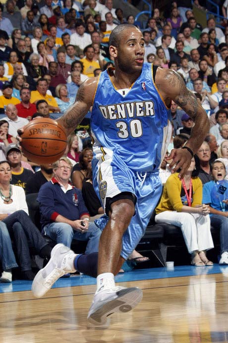 他们完全具 他们完全具