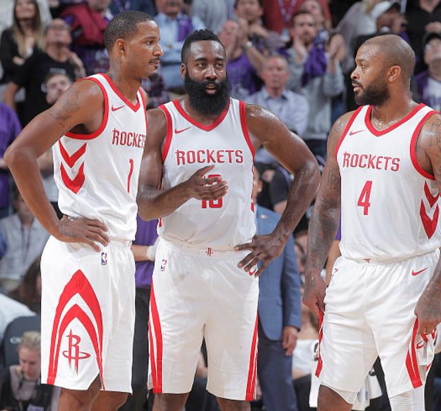 禁区弧顶的 禁区弧顶的