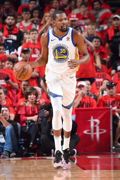 卡莉丝塔辅 卡莉丝塔辅